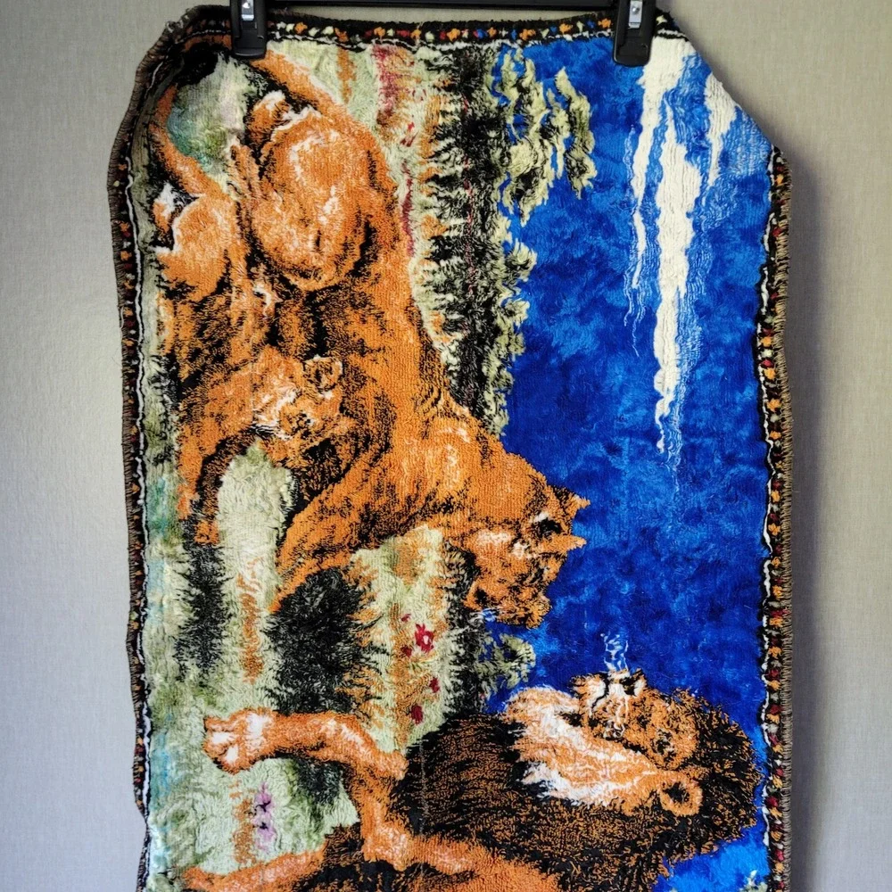 Vintage 1970s Woven Lion Tapestry Wall Hanging Retro Kitsch Boho Man Cave Decor